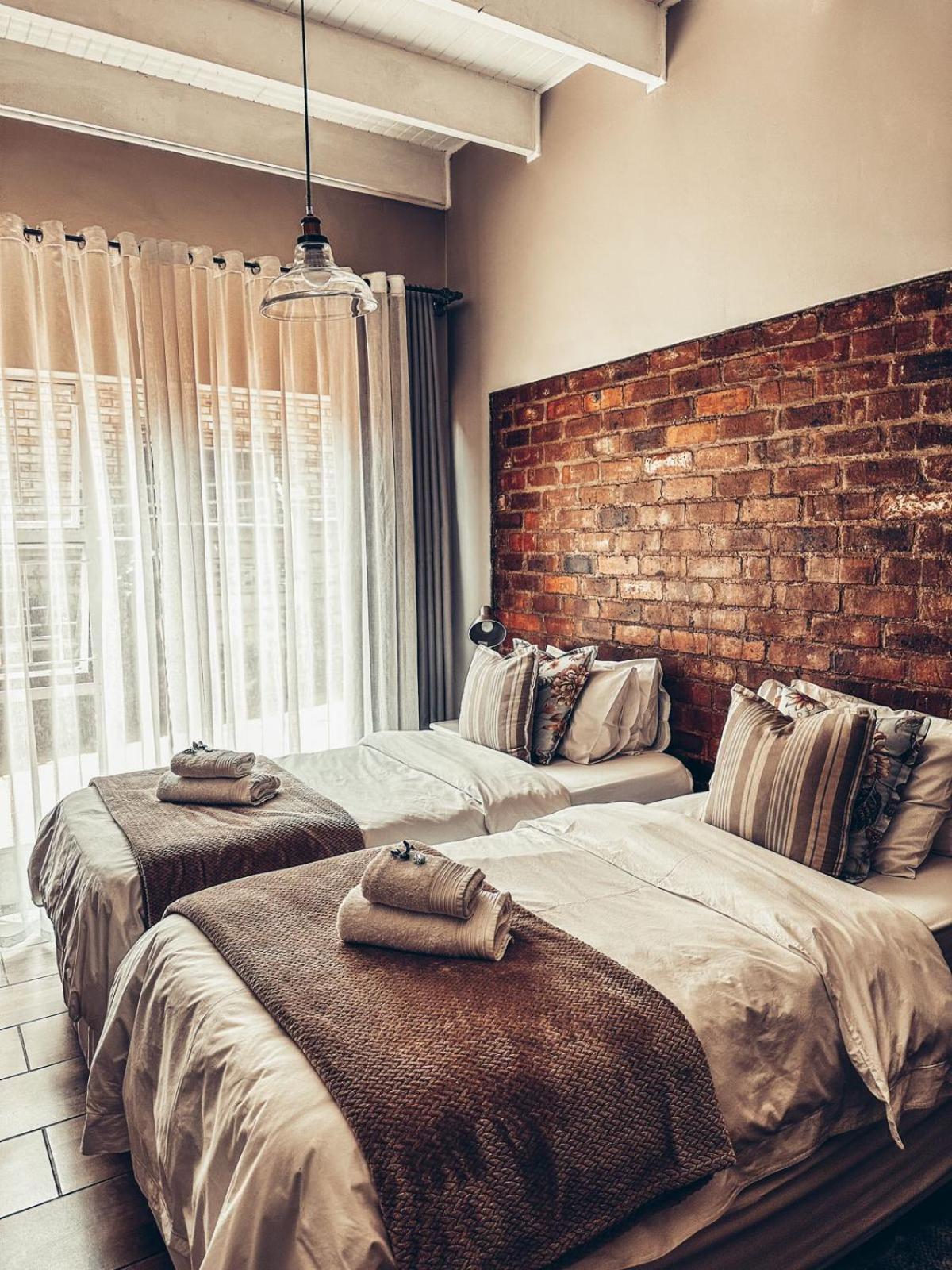 59 On True North Guest Rooms Йоганнесбурґ Екстер'єр фото